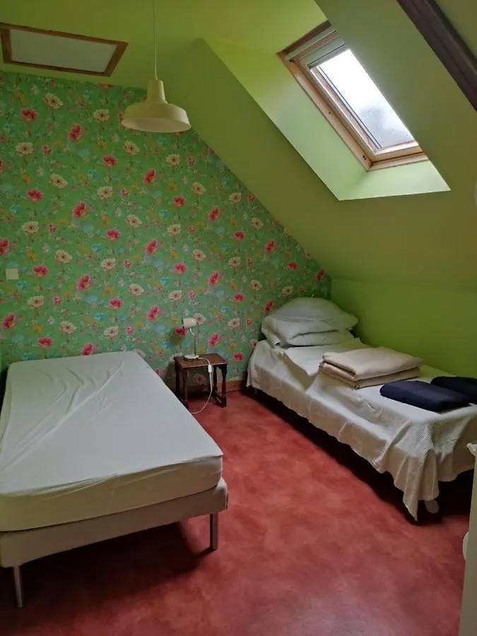 Casa vacanze Belle longère familiale avec jardin - nature&plages Limerzel